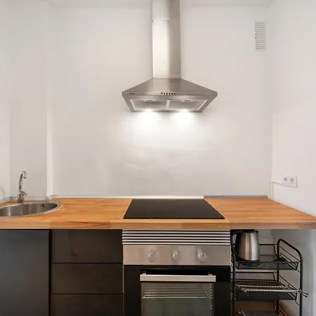 Botanique Apartment *