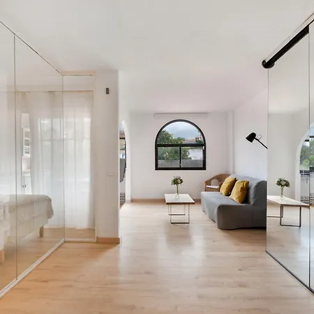 Apartment Botanique